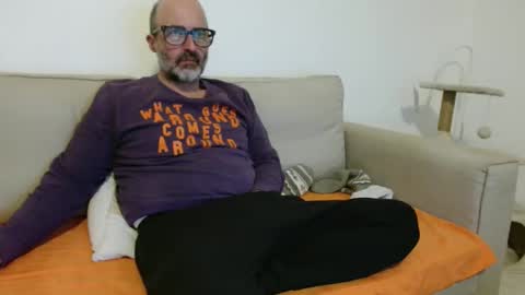 Snapshot of new_simi_74 chatting on 01-08-26, 06:54 simi online show from 01-08-26, 06:54