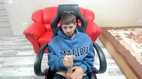 Snapshot of newboy69_ chatting on 09-27-25, 10:48 newboy69_ online show from 09-27-25, 10:48