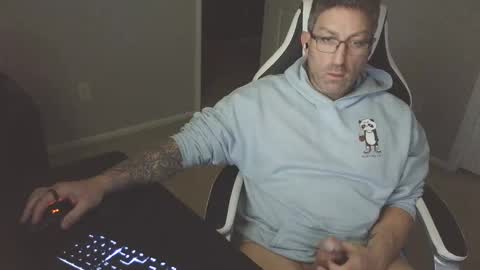 newevo online show from 11-04-25, 01:16