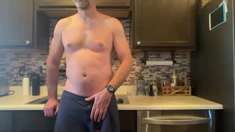 newguy_097 online show from 11-06-25, 11:37