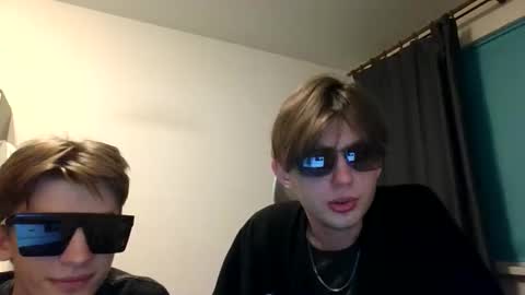 Snapshot of newjerseyboy123 chatting on 11-01-25, 09:50 newjerseyboy online show from 11-01-25, 09:50