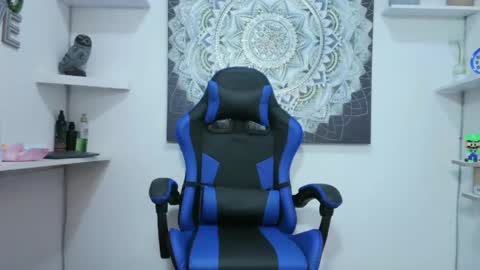 Yeison online show from 04-15-26, 04:19