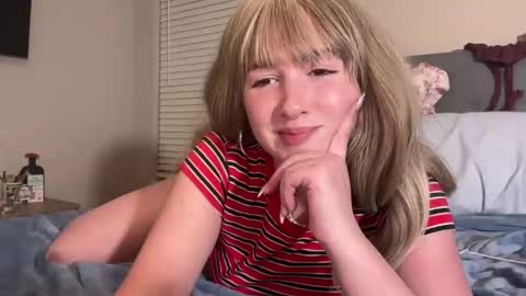 Lauren online show from 03-16-26, 01:22