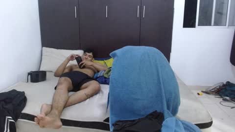 Snapshot of ney_quiroz chatting on 02-19-26, 05:25 ney hotman online show from 02-19-26, 05:25