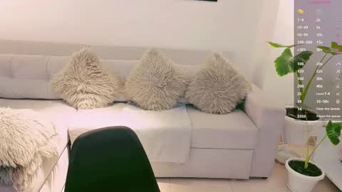 Snapshot of neythan__blaze chatting on 10-05-25, 09:24   online show from 10-05-25, 09:24