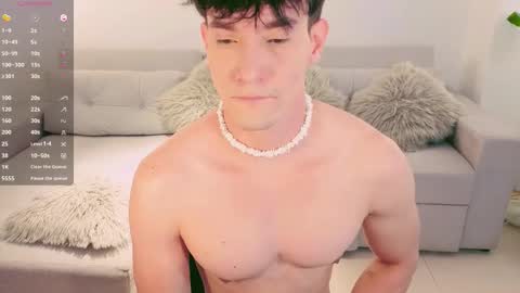 Snapshot of neythan__blaze chatting on 10-28-25, 10:12   online show from 10-28-25, 10:12