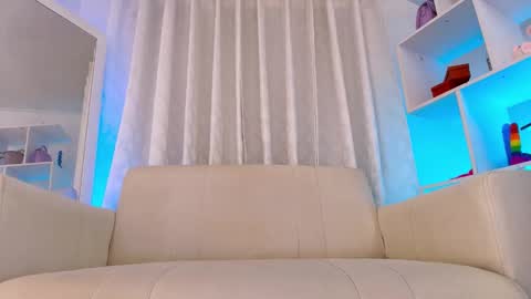  Angie   Instagram  angie julianac add me online show from 02-13-26, 02:29