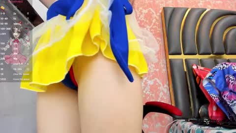 NEZUKO MITSURI online show from 01-31-25, 04:27