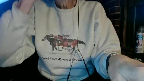 Snapshot of nfgwholoves2cum chatting on 01-08-25, 01:32 NFG Nice Friendly Guy Dick online show from 01-08-25, 01:32