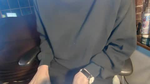 Snapshot of nfgwholoves2cum chatting on 01-09-25, 12:57 NFG Nice Friendly Guy Dick online show from 01-09-25, 12:57