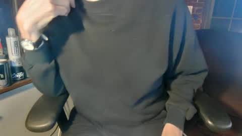Snapshot of nfgwholoves2cum chatting on 01-10-25, 02:25 NFG Nice Friendly Guy Dick online show from 01-10-25, 02:25