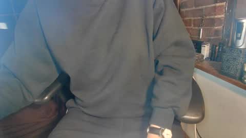 Snapshot of nfgwholoves2cum chatting on 01-11-25, 01:59 NFG Nice Friendly Guy Dick online show from 01-11-25, 01:59