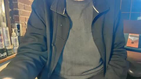 Snapshot of nfgwholoves2cum chatting on 01-16-25, 02:19 NFG Nice Friendly Guy Dick online show from 01-16-25, 02:19