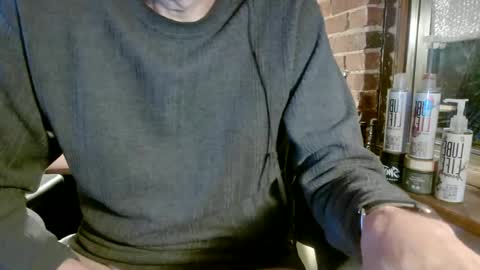 Snapshot of nfgwholoves2cum chatting on 01-17-25, 10:12 NFG Nice Friendly Guy Dick online show from 01-17-25, 10:12