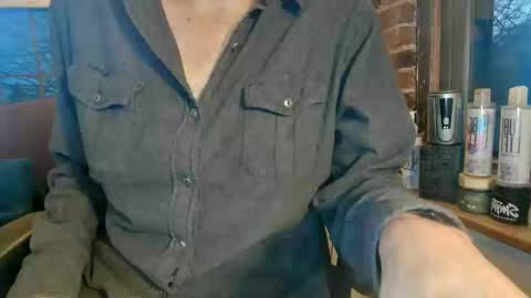 Snapshot of nfgwholoves2cum chatting on 01-28-25, 10:23 NFG Nice Friendly Guy Dick online show from 01-28-25, 10:23