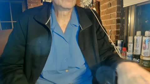 Snapshot of nfgwholoves2cum chatting on 03-05-25, 03:18 NFG Nice Friendly Guy Dick online show from 03-05-25, 03:18