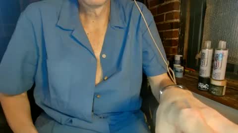 Snapshot of nfgwholoves2cum chatting on 03-06-25, 01:37 NFG Nice Friendly Guy Dick online show from 03-06-25, 01:37