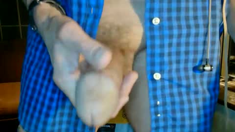 Snapshot of nfgwholoves2cum chatting on 09-17-25, 11:50 NFG Nice Friendly Guy Dick online show from 09-17-25, 11:50