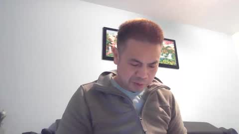 nguyen7788789 online show from 12-14-25, 07:36