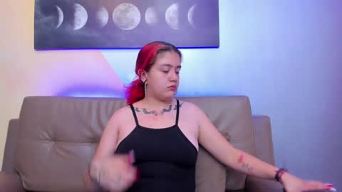 Estefani  online show from 01-27-25, 11:54