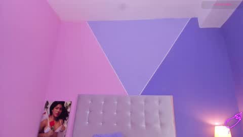 Snapshot of niabianco chatting on 03-10-25, 08:56 N I A online show from 03-10-25, 08:56
