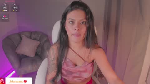 Nia online show from 01-07-25, 11:56