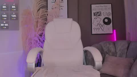 Nia online show from 03-05-26, 02:13