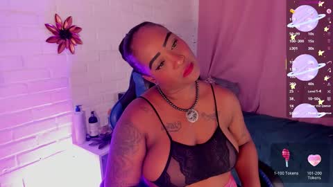 Snapshot of niafire chatting on 11-13-25, 10:58 Nia online show from 11-13-25, 10:58