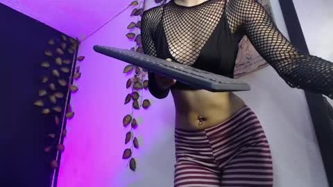  niakat  online show from 04-05-26, 01:47