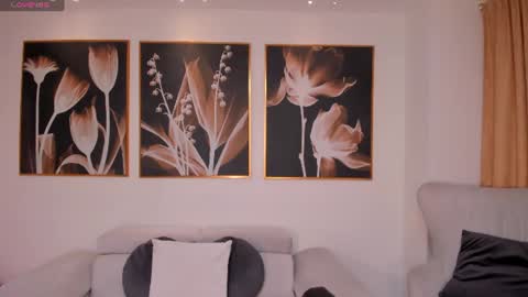 Snapshot of niasalvatore chatting on 07-23-26, 06:39 Call me Nia online show from 07-23-26, 06:39