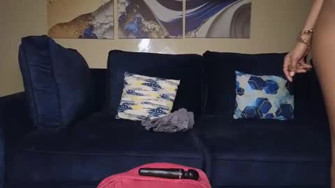 Snapshot of nicckah_ chatting on 01-21-25, 05:30 Lilly online show from 01-21-25, 05:30