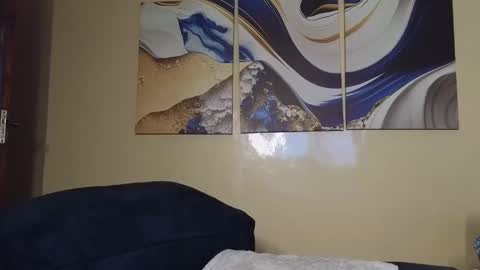 Snapshot of nicckah_ chatting on 02-18-25, 08:49 Lilly online show from 02-18-25, 08:49