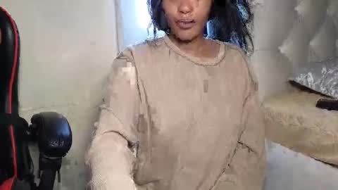 Lilly online show from 03-27-26, 06:41