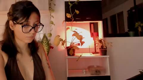 Snapshot of nice_day_ chatting on 10-26-25, 01:11 day  online show from 10-26-25, 01:11