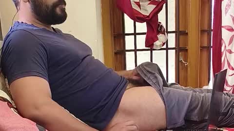 Snapshot of nice_guy_4u_ chatting on 02-12-26, 09:37 Robin online show from 02-12-26, 09:37