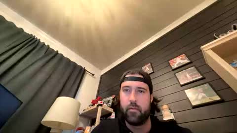 Snapshot of nicecock2745 chatting on 12-19-25, 06:04 nicecock2745 online show from 12-19-25, 06:04