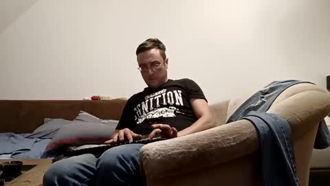 Snapshot of nicefuck0077 chatting on 12-26-24, 02:12 nicefuck0077 online show from 12-26-24, 02:12