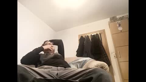 Snapshot of nicefuck0077 chatting on 11-19-25, 10:43 nicefuck0077 online show from 11-19-25, 10:43