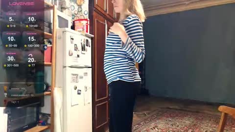 Kathrine online show from 10-23-25, 08:07