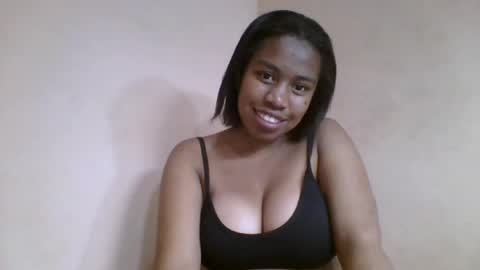 Snapshot of nicelly01 chatting on 06-14-26, 03:25 nicelly01 online show from 06-14-26, 03:25