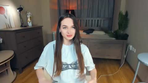 Nicole online show from 01-05-26, 07:17