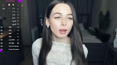 Nicole online show from 02-23-26, 07:33