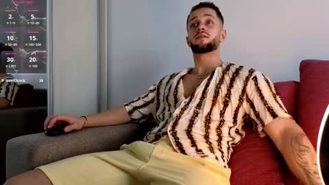 Snapshot of nicholassx chatting on 09-13-25, 01:44 Nicholassx online show from 09-13-25, 01:44