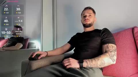 Snapshot of nicholassx chatting on 11-30-25, 02:43 Nicholassx online show from 11-30-25, 02:43