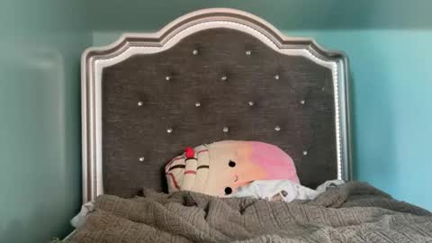 Snapshot of nicholerosex chatting on 10-28-25, 05:48 nicholerosex online show from 10-28-25, 05:48