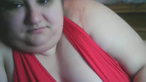 Snapshot of nicholle chatting on 01-05-25, 05:30 Nicholle online show from 01-05-25, 05:30