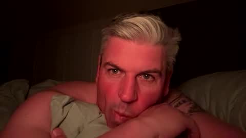 Snapshot of nick578320 chatting on 09-10-25, 12:49 nick578320 online show from 09-10-25, 12:49