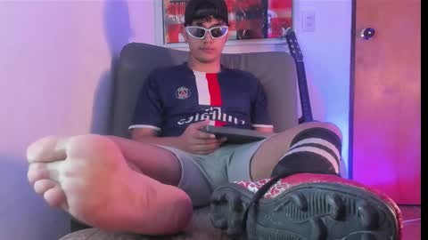 Snapshot of nick_1606 chatting on 09-10-25, 07:08 nick online show from 09-10-25, 07:08