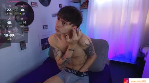 Snapshot of nick_bangover chatting on 09-19-25, 05:35 Nico online show from 09-19-25, 05:35