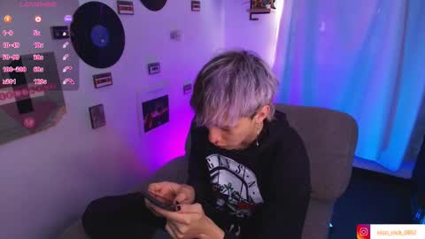 Nico online show from 03-11-26, 10:05